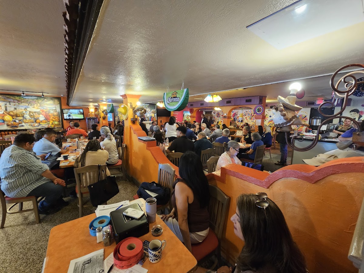 El Jardin Restaurant-3