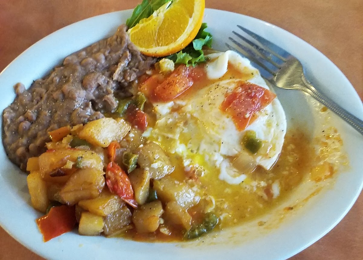 El Jardin Restaurant-8